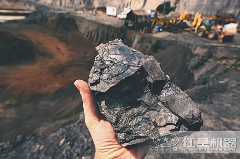 大型铁矿石破碎机多少钱一台？